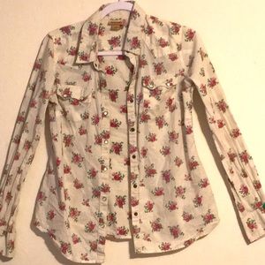 Pearl snap! Cute floral